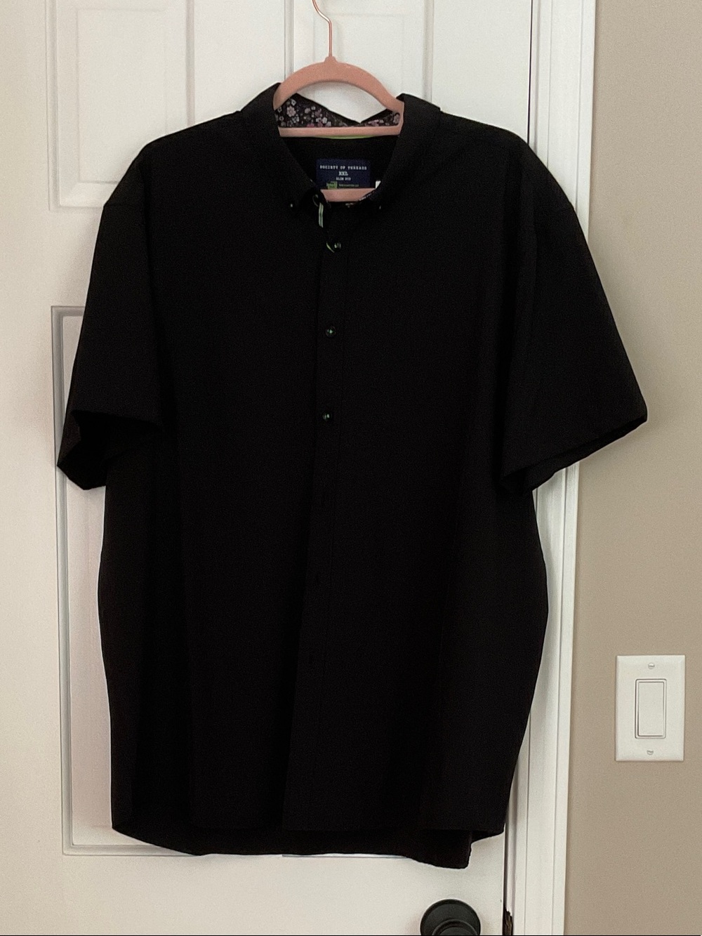 Society Of Threads Black Short-Sleeve Button-Down Shirt